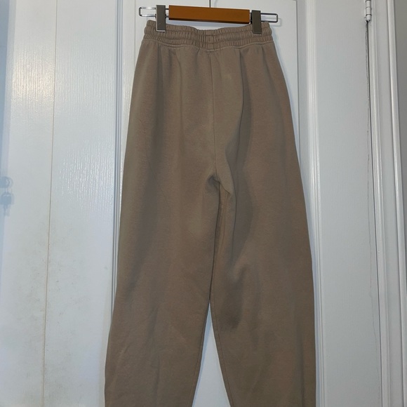 Urban Planet beige sweat pants - Picture 3 of 3